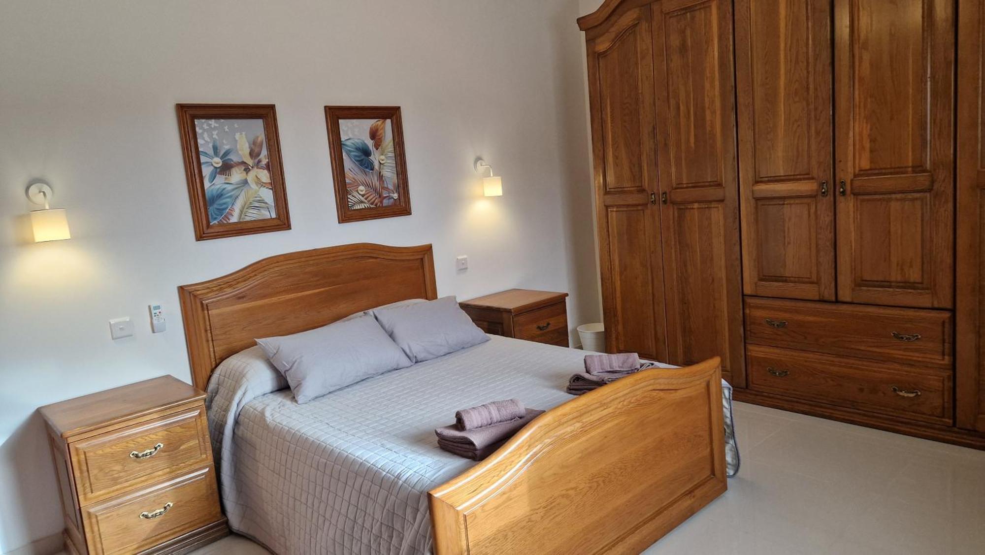 Carousel Apartments Qrendi Buitenkant foto