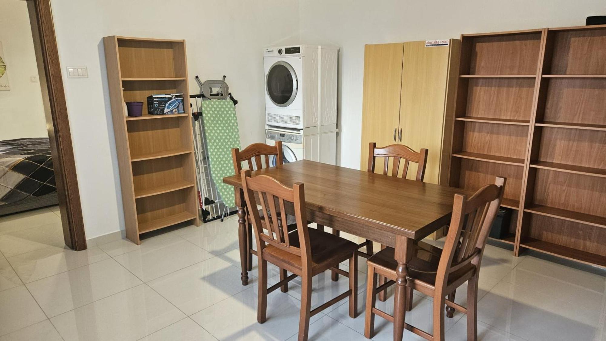 Carousel Apartments Qrendi Buitenkant foto