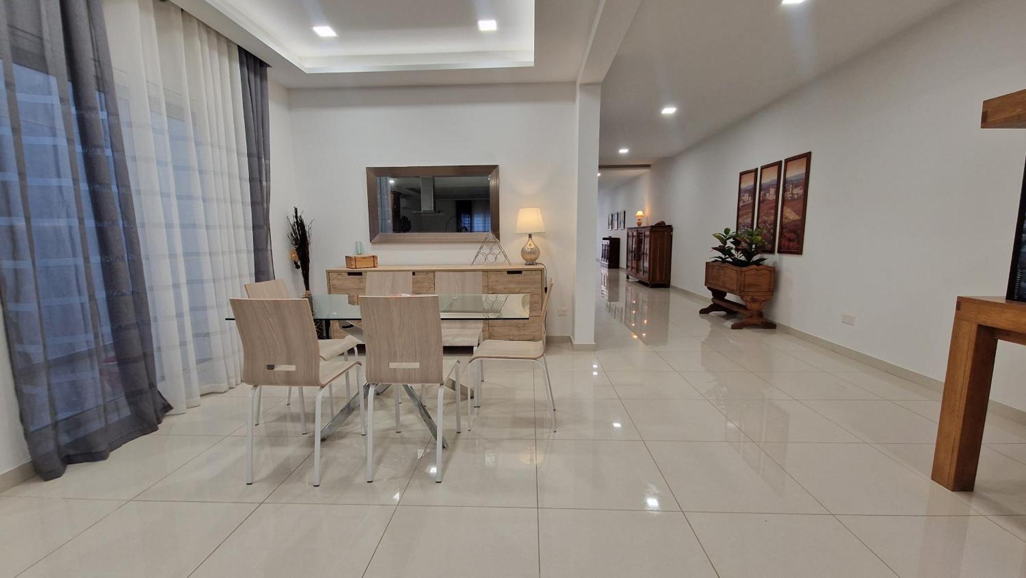 Carousel Apartments Qrendi Buitenkant foto